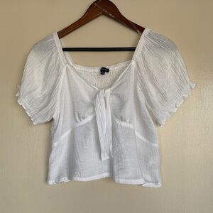 M Michel White Baby Doll Cropped Top Sz.M Peasant Boho Tie Bust- line Shirt